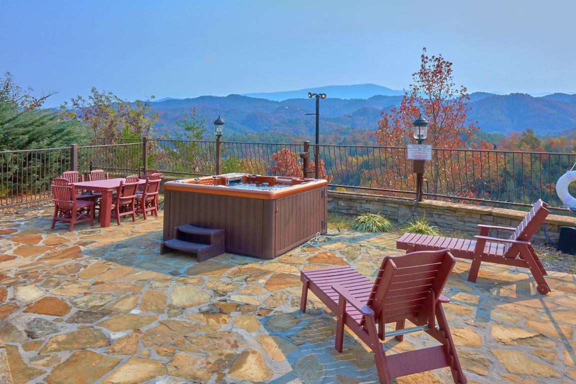 Journey'S End, 5 Bedrooms, Sleeps 12, Private Outdoor Pool, Theater, Sauna セバービル エクステリア 写真