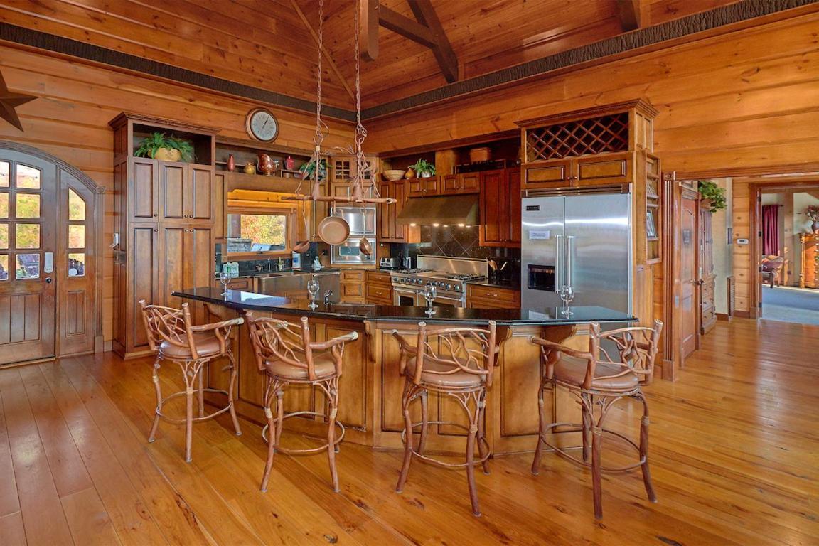 Journey'S End, 5 Bedrooms, Sleeps 12, Private Outdoor Pool, Theater, Sauna セバービル エクステリア 写真